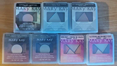 Mary Kay Eye Color Palette City Sophisticate, Metro Modern, or Simply Smoky. NEW - Image 1 of 4