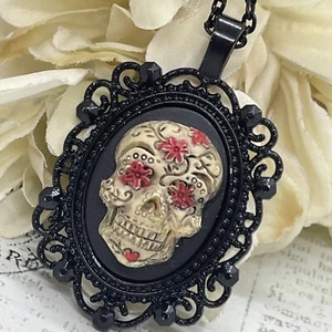 Sugar Skull Gothic Wedding Party Jewelry Birthday gift necklace Cameo Calavera - Picture 1 of 12