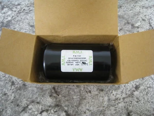 New Lennox 66083 P-8-1101 135-155MFD 320VAC Round Start Capacitor Free Shipping - Picture 1 of 4