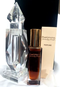 MARILYN MIGLIN PHEROMONE 1 oz / 30 ml Pure Perfume & Crystal bottle & Velvet box - Picture 1 of 10