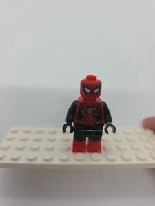 Authentic LEGO Spider-Man Minifigure (sh684)From set 76174 – Monster Truck... - Picture 1 of 6