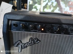 Fender Champion 100 100W Electric Guitar Amplifier - Picture 1 of 11