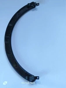 iRobot Roomba 600,620 - Plastic Carry Handle - Black. - Picture 1 of 2