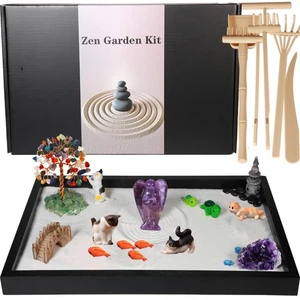 Zen Garten für Schreibtisch, mit Kristallen und Heilsteinen & Katzenfiguren, Miniat... - Bild 1 von 6