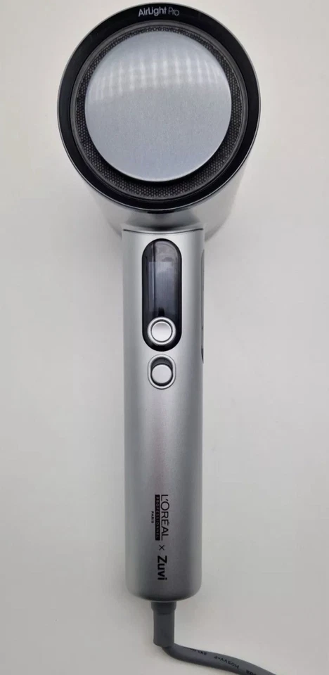 L’Oréal Zuvi AirLight Pro, einen der modernsten und schonendsten Haartrockner. - Bild 1 von 2