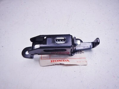 70-71 Honda SL350 SL 350 K1 Motosport Nos Asiento Sillín Cierre Asy Foto 1 de 4