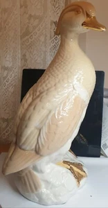 Giovanni Ronzan Signed Porcelain Female Asian Wood Duck Made in Italy 1980's - Picture 1 of 4
