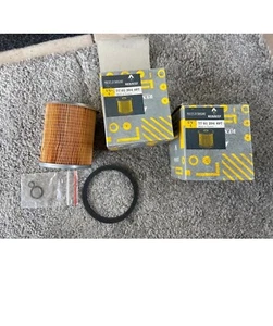 RENAULT CLIO MEGANE EXTRA OIL FILTER DIESEL FILTER 1.9 D GENUINE 7701204497 X2 - Picture 1 of 2