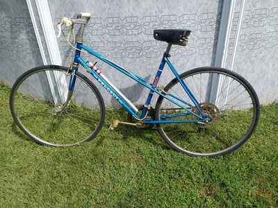 RARE Vintage 1970's Peugeot Cadre Allege Road Womens Bike - Image 1 of 4