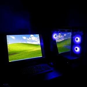 OVERCLOCKED, FAST Windows XP + 7 Retro Gaming PC, I7-3930k, Gtx 980 Ti, 2tb SSD - Picture 1 of 23