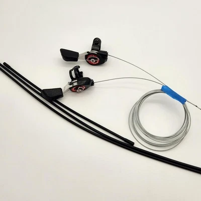 Par de cambios de pulgar para bicicleta de fricción SunRace SL-M10 negro/plateado PAQUETE ABIERTO Foto 1 de 3