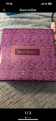 Juego de regalo Avon Sweet Honesty. Spray de colonia, polvo corporal, suavizante perfumado de la piel Foto 1 de 3