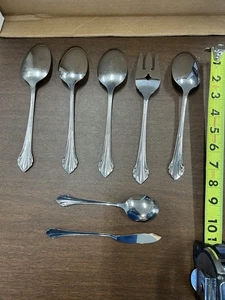 Oneida Canada Bittersweet/Repose Serving Set Stainless Steel - Picture 1 of 10