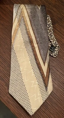 "Corbata geométrica Vitaliano Pancaldi 4"" diseñador artístico" Foto 1 de 4