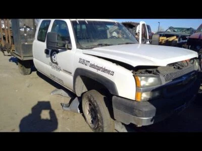 Driver Front Spindle/Knuckle Classic Style Fits 01-07 SIERRA 1500 PICKUP 715440 - Image 1 of 4