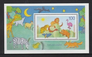 ALEMANIA - 1995 Para EE. UU. NIÑOS animales arte minihoja bloque Estampillada sin montar o nunca montada - Imagen 1 de 1