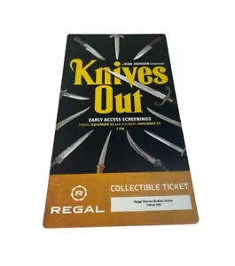 Biglietto da collezione REGAL Knives Out 4”x7,5” Movie Card #146 di 200 Promo 2019 - Foto 1 di 2