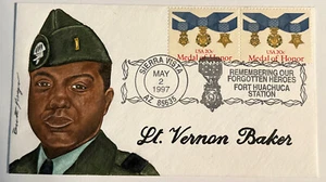 Lt. Vernon Baker, Medal of Honor Event Cover, handbemalt von Brett Kaye - Bild 1 von 2