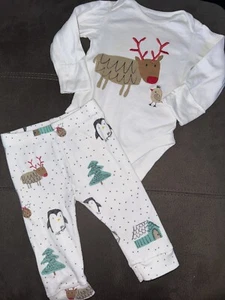 M & S Baby Xmas Christmas Set. As New. Sz 00 Unisex 2 Piece - Picture 1 of 5
