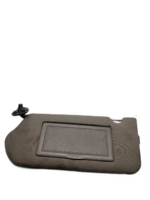 Viseira solar esquerda driver sem iluminação compatível com 00-05 IMPALA 1216474 - Imagem 1 de 4