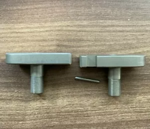 Steris S.T P/N V549535009 ATTACCA ACCESSORI TAVOLO ALM Ricambi originali - Foto 1 di 5