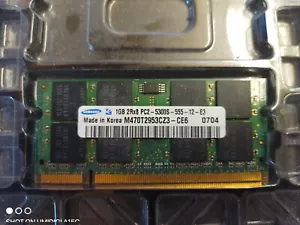 *NEW* Samsung 1 GB SO-DIMM 667 MHz DDR2 (M470T2864DZ3-CE6) - Picture 1 of 1