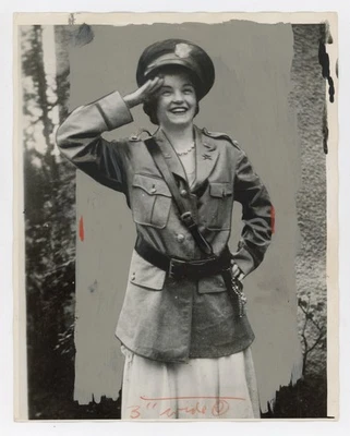Alice Lee Grosjean in Military Uniform 1930 Female Press Photo - Image 1 of 2