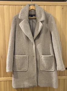 Cappotto pelliccia sintetica French Connection donna grande beige orsacchiotto risvolto capospalla tasca - Foto 1 di 11