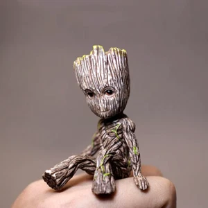 Groot Guardians of The Galaxy Mini Decorating Action Figure Toy - Picture 1 of 3
