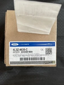 New OEM Genuine Ford Explorer Universal Joint U-Joint 2007-10 4L3Z4635C. S1 - Picture 1 of 4