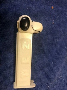 PEZ 1966 Vintage Snoopy Spender - Bild 1 von 2