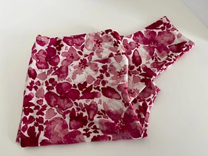 LuLaRoe Tall & Curvy TC2 Leggings White with Flowers NWOT - Picture 1 of 4