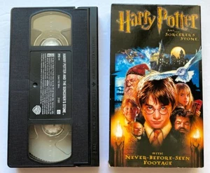 Harry Potter and the Sorcerer's Stone with Never Before Seen Footage (VHS, 2001) - Picture 1 of 3