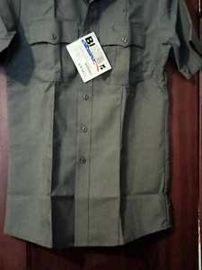 Blauer Polyester/Rayon Blend Short Sleeve Shirt, 15% Stretch, #8910 NWT - Picture 1 of 8