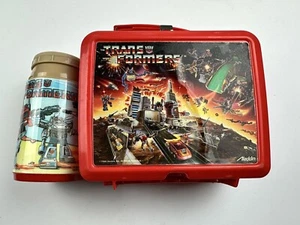 Transformers Lunchbox 1986 Hasbro Aladdin plastica rossa con thermos - Foto 1 di 7