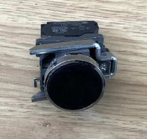 TELEMECANIQUE PUSH BUTTOM ZBE-101 - Picture 1 of 5