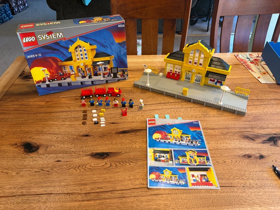 ESTACIÓN DE METRO (TREN) LEGO #4554 VINTAGE (1992) Foto 1 de 4