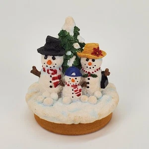 Schneemann Familie Kiefer Schneebälle Kerzenaufsatz Unser Amerika Geschenke - Bild 1 von 7