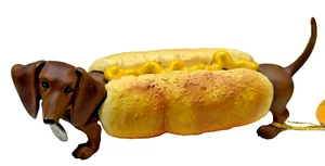 Westland 2005 Hot Diggity Dog dachshund figurine - HOT DOG #16508 - Picture 1 of 8
