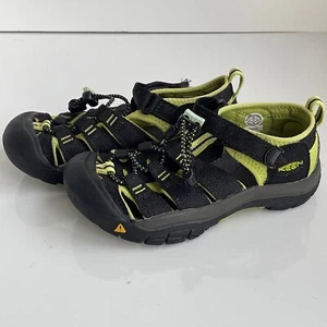 Keen 1009965 Youth Newport Waterproof Sandals Black Lime Green Youth Size 13 - Picture 1 of 12
