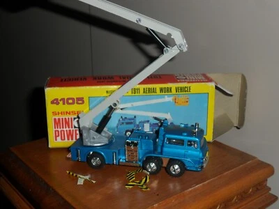 MITSUBISHI FUSO  T911 DEL 1969 CON AUTOSCALA SHINSEI 4105 SCALA 1:80 - Immagine 1 di 4