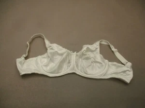 34DD Playtex Womens White Unlined Underwire Wide Strap Back Closure Demi Bra 7P - Picture 1 of 8
