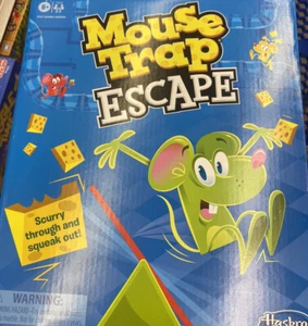 mouse trap Escape game Hasbro 6+ New Cool - Picture 1 of 2