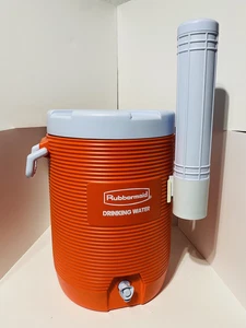 5 Gallon Rubbermaid Drinking Water Dispenser Used Once. - Picture 1 of 4