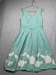 Dressbarn Womens Dress Size 10 Cotton Lightweight Fit & Flare Pleated Floral - Picture 1 of 12