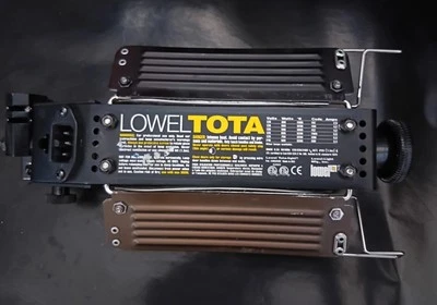 Lowel Tota Light Tungsten Flood Photography Studio Light - Image 1 of 4