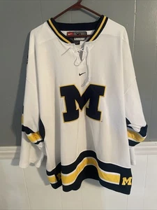 Vintage Nike University of Michigan Wolverines White Hockey Jersey Men's XL - Picture 1 of 6