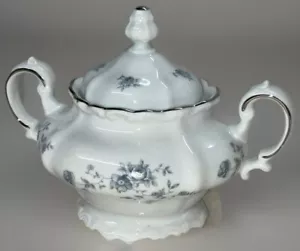 Johann Haviland Sugar Bowl Bavaria Blue Garland Fine China Germany Beautiful Exc - Picture 1 of 9