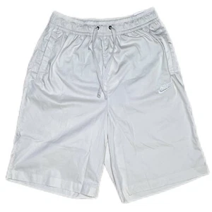 Nike Small Herren Oversized Fit - unterhalb Knielange Shorts - Bild 1 von 4