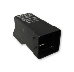 Renault Trafic II Vivaro 9-Pin Glow Plug Relay 8200798585 Bosch 0281003050 4 Zyl - Picture 1 of 8